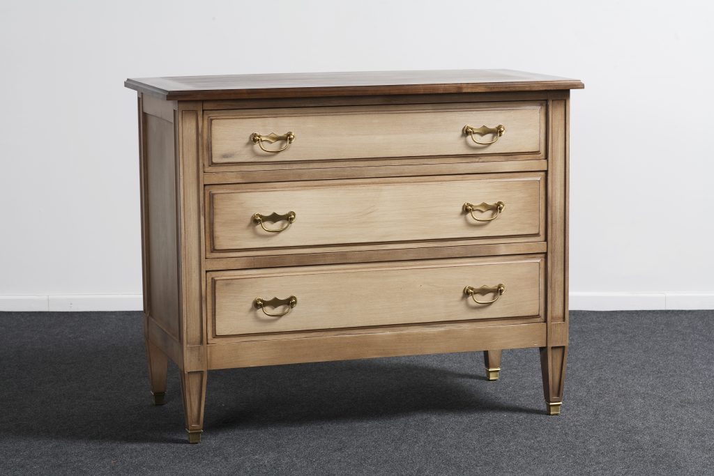 4387623-balzarotti-meuble-style-commode-directoire